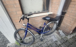 Bicicletta trovata all'interno di un cortile