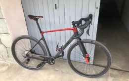 CUBE Nuroad C62 pro Carbon red