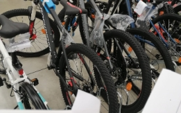 Mtb ST 900  Rubata dalla cantina (Porta sfondata)